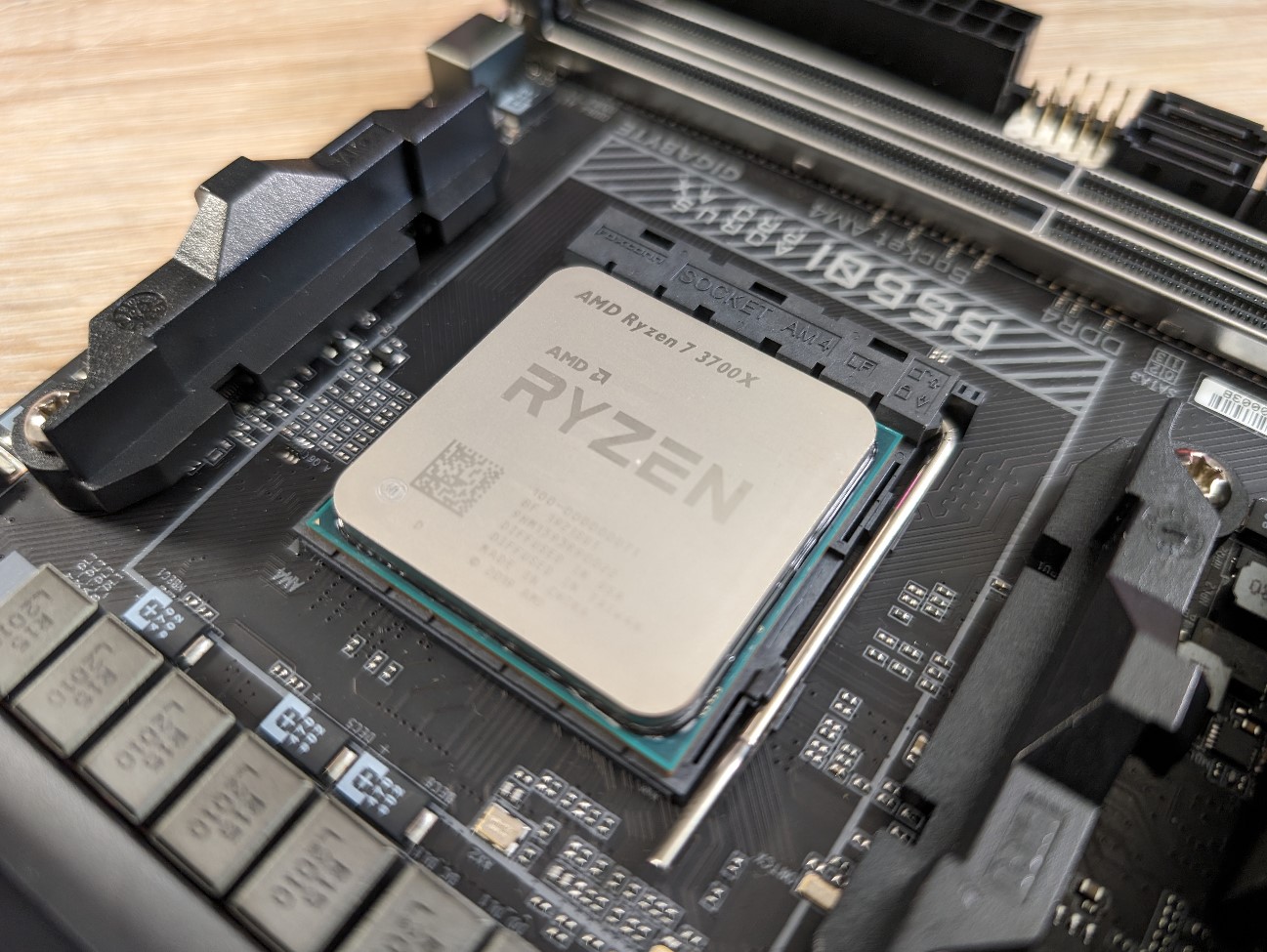 AMD Ryzen AM4 Gaming i 2024